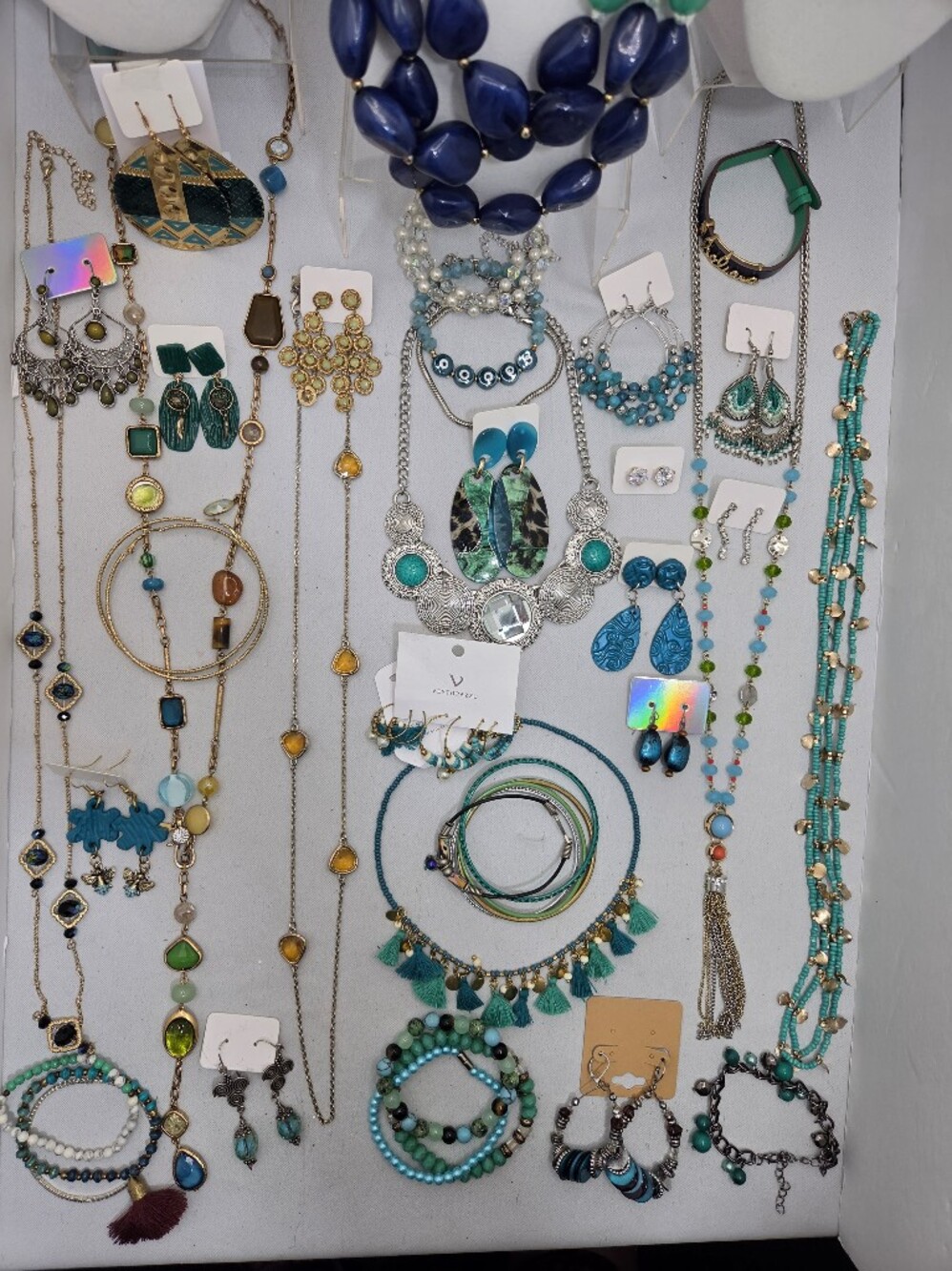 HUGE 49pc Vintage & Modern Jewelry Lot CHICO'S LOFT BR LIA SOPHIA Necklace Earr - Picture 5 of 15